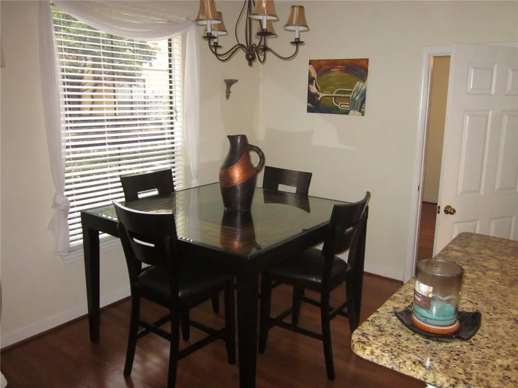 3777 Peachtree Road Ne Unit 1316, Brookhaven, Georgia 30319, 1 Bedroom Bedrooms, ,1 BathroomBathrooms,Residential,Sold,3777 Peachtree Road Ne Unit 1316,5616855