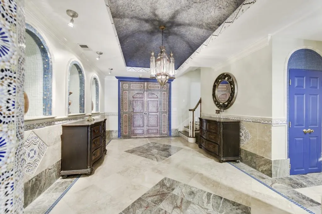 915 Marseilles Drive Nw, Atlanta, Georgia 30327, 6 Bedrooms Bedrooms, ,5 BathroomsBathrooms,Residential,Sold,915 Marseilles Drive Nw,6897531