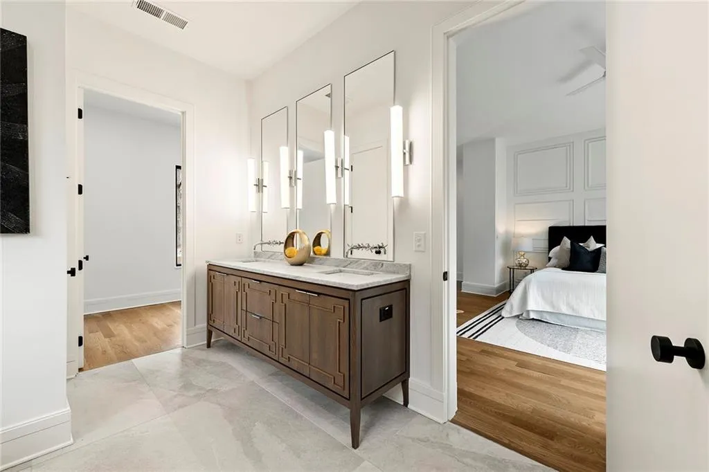 4880 Rebel Trail, Sandy Springs, Georgia 30327, 4 Bedrooms Bedrooms, ,3 BathroomsBathrooms,Residential,Sold,4880 Rebel Trail,7171397