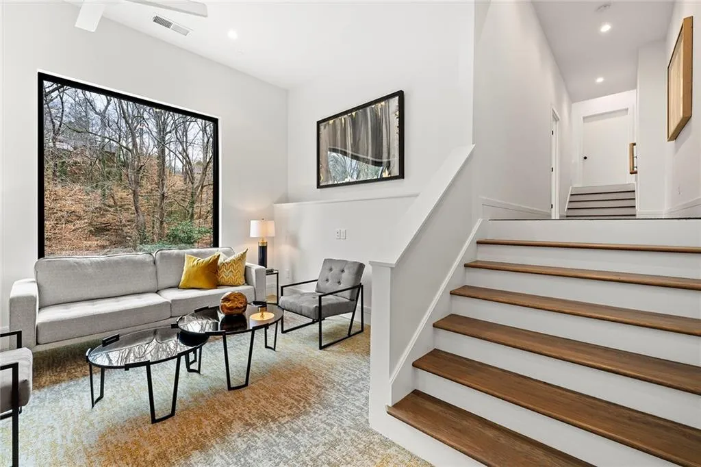 4880 Rebel Trail, Sandy Springs, Georgia 30327, 4 Bedrooms Bedrooms, ,3 BathroomsBathrooms,Residential,Sold,4880 Rebel Trail,7171397