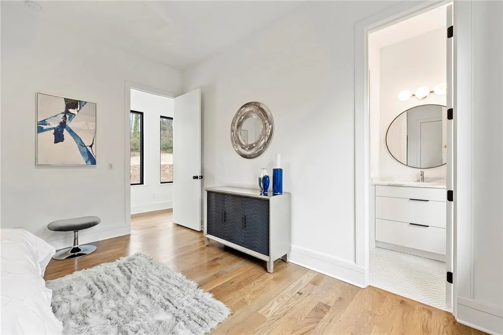 4880 Rebel Trail, Sandy Springs, Georgia 30327, 4 Bedrooms Bedrooms, ,3 BathroomsBathrooms,Residential,Sold,4880 Rebel Trail,7171397