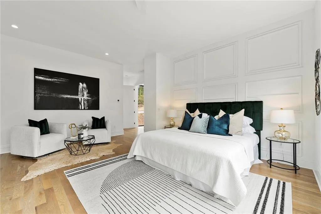 4880 Rebel Trail, Sandy Springs, Georgia 30327, 4 Bedrooms Bedrooms, ,3 BathroomsBathrooms,Residential,Sold,4880 Rebel Trail,7171397