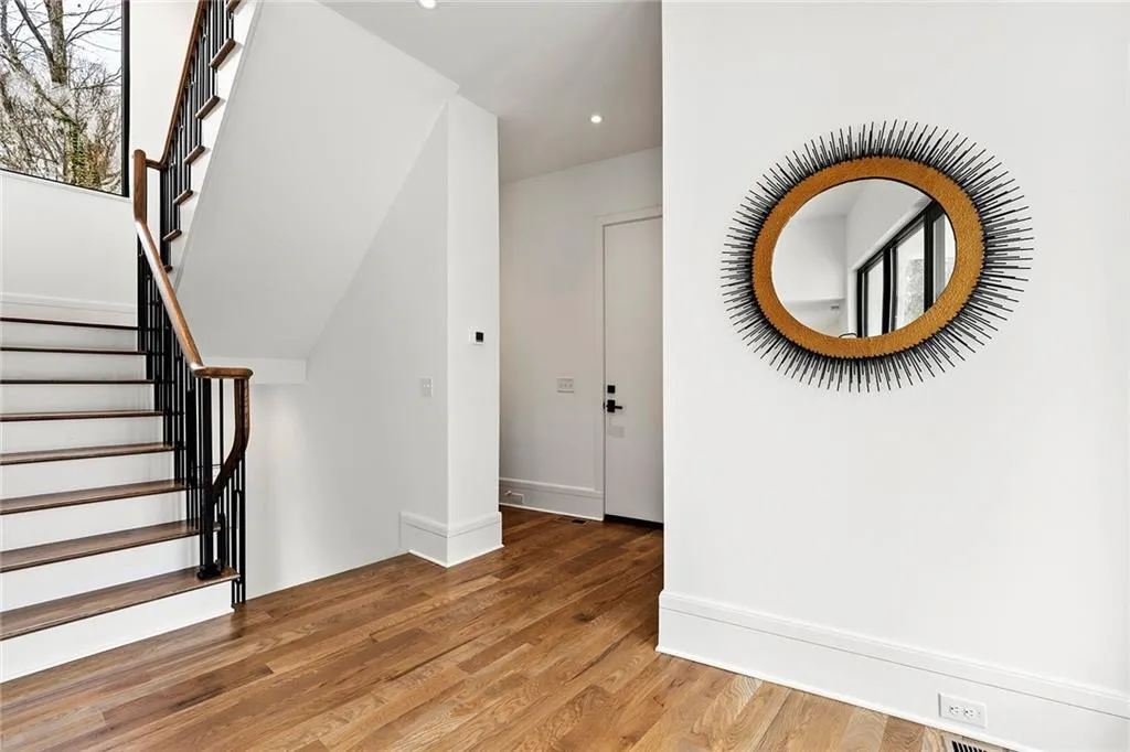 4880 Rebel Trail, Sandy Springs, Georgia 30327, 4 Bedrooms Bedrooms, ,3 BathroomsBathrooms,Residential,Sold,4880 Rebel Trail,7171397