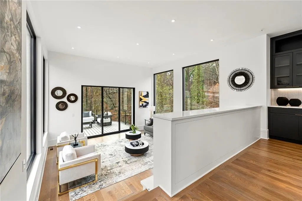 4880 Rebel Trail, Sandy Springs, Georgia 30327, 4 Bedrooms Bedrooms, ,3 BathroomsBathrooms,Residential,Sold,4880 Rebel Trail,7171397