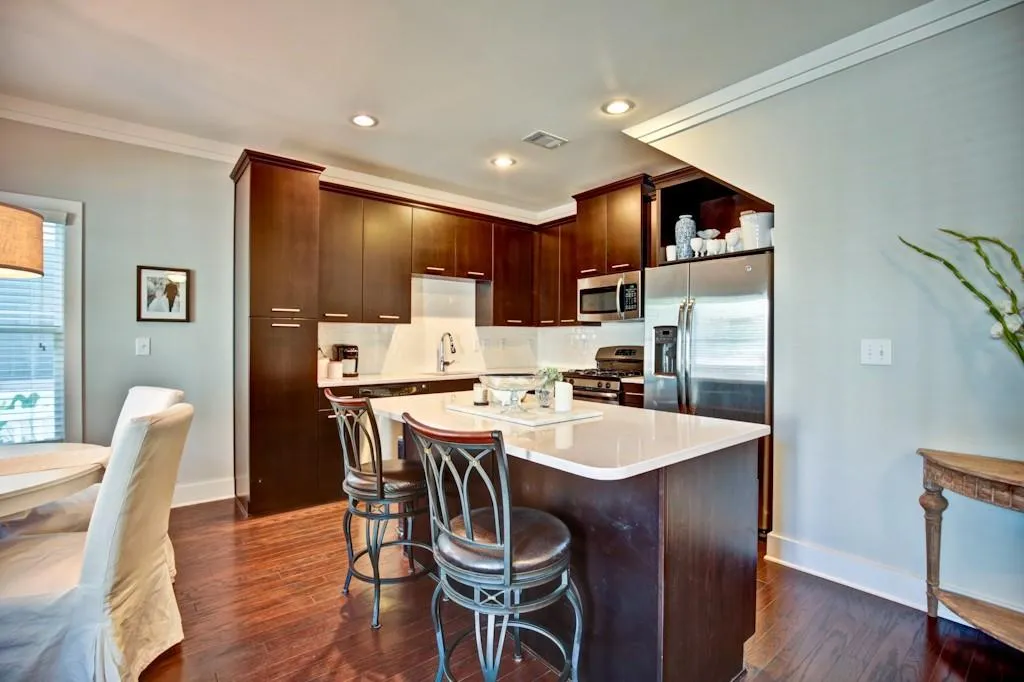 1318 Dupont Park Nw, Atlanta, Georgia 30318, 3 Bedrooms Bedrooms, ,2 BathroomsBathrooms,Residential,Sold,1318 Dupont Park Nw,5742174