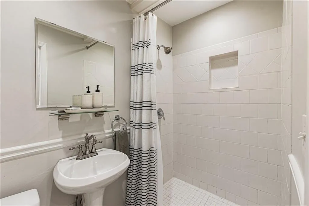 533 Trabert Avenue Nw, Atlanta, Georgia 30309, 3 Bedrooms Bedrooms, ,2 BathroomsBathrooms,Residential,For Sale,533 Trabert Avenue Nw,7665364