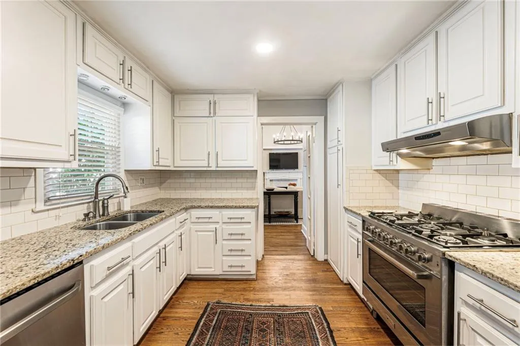 533 Trabert Avenue Nw, Atlanta, Georgia 30309, 3 Bedrooms Bedrooms, ,2 BathroomsBathrooms,Residential,For Sale,533 Trabert Avenue Nw,7665364