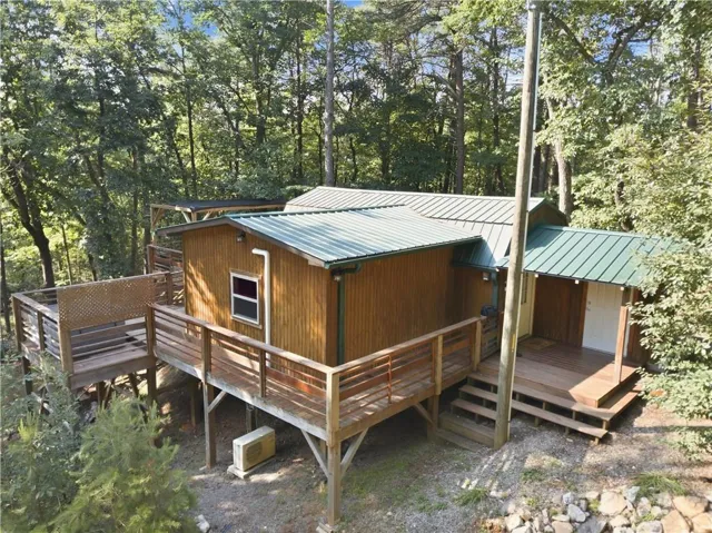 225 Overlook Circle, Clarkesville, Georgia 30523