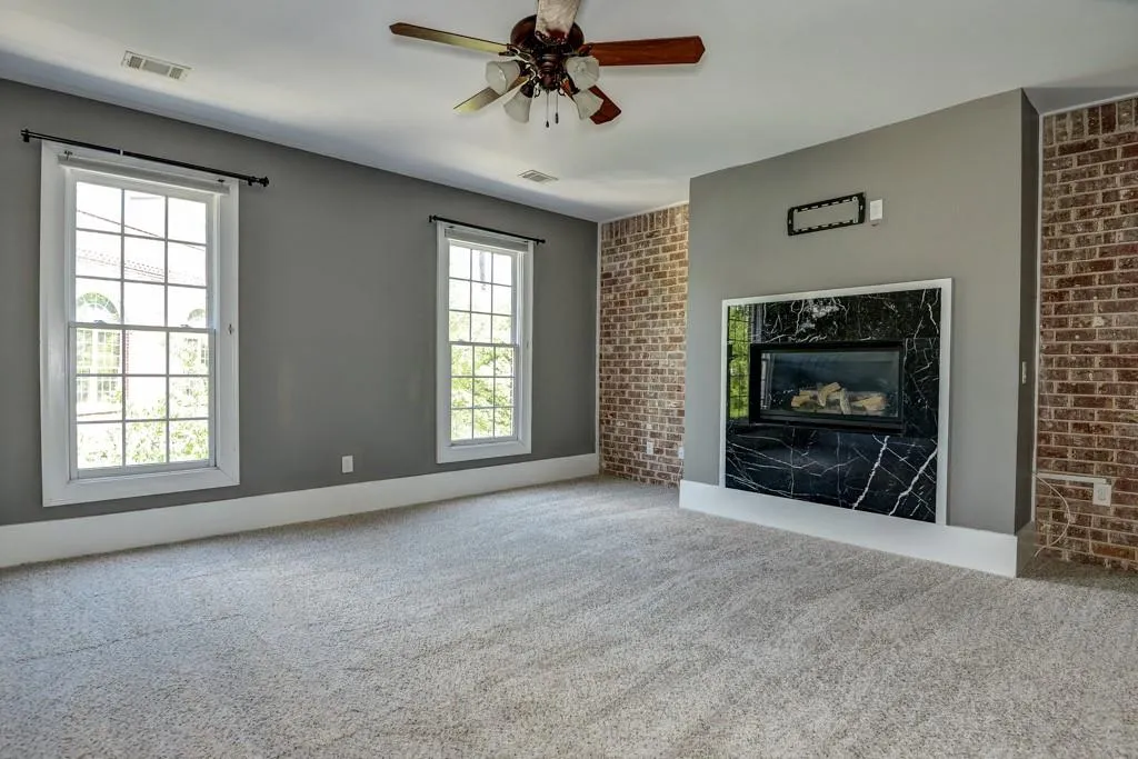 5512 Glenridge Drive Unit G, Atlanta, Georgia 30342, 4 Bedrooms Bedrooms, ,4 BathroomsBathrooms,Residential,Sold,5512 Glenridge Drive Unit G,6707509