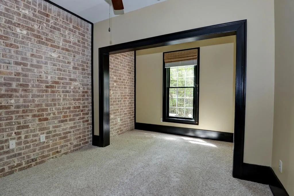 5512 Glenridge Drive Unit G, Atlanta, Georgia 30342, 4 Bedrooms Bedrooms, ,4 BathroomsBathrooms,Residential,Sold,5512 Glenridge Drive Unit G,6707509