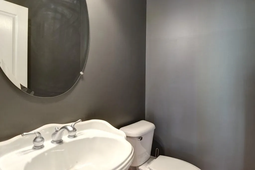 5512 Glenridge Drive Unit G, Atlanta, Georgia 30342, 4 Bedrooms Bedrooms, ,4 BathroomsBathrooms,Residential,Sold,5512 Glenridge Drive Unit G,6707509