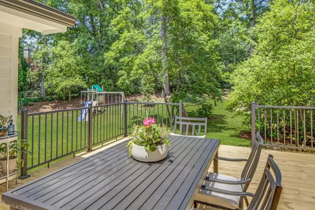1343 Peachtree Battle Avenue Nw, Atlanta, Georgia 30327, 5 Bedrooms Bedrooms, ,3 BathroomsBathrooms,Residential,For Sale,1343 Peachtree Battle Avenue Nw,7624193