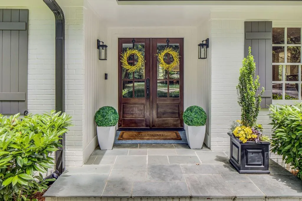 1343 Peachtree Battle Avenue Nw, Atlanta, Georgia 30327, 5 Bedrooms Bedrooms, ,3 BathroomsBathrooms,Residential,For Sale,1343 Peachtree Battle Avenue Nw,7624193