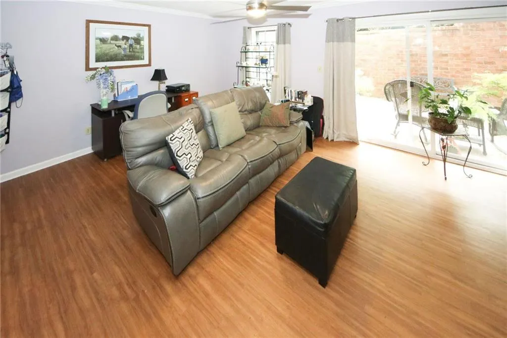 6851 Roswell Road Unit H-25, Atlanta, Georgia 30328, 2 Bedrooms Bedrooms, ,2 BathroomsBathrooms,Residential,Sold,6851 Roswell Road Unit H-25,6740444