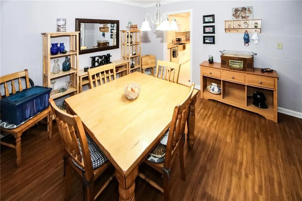 6851 Roswell Road Unit H-25, Atlanta, Georgia 30328, 2 Bedrooms Bedrooms, ,2 BathroomsBathrooms,Residential,Sold,6851 Roswell Road Unit H-25,6740444