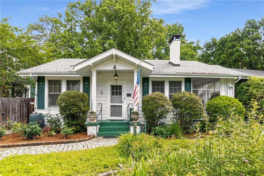 4 Arc Way Ne, Atlanta, Georgia 30305, 2 Bedrooms Bedrooms, ,2 BathroomsBathrooms,Residential,Sold,4 Arc Way Ne,7558221