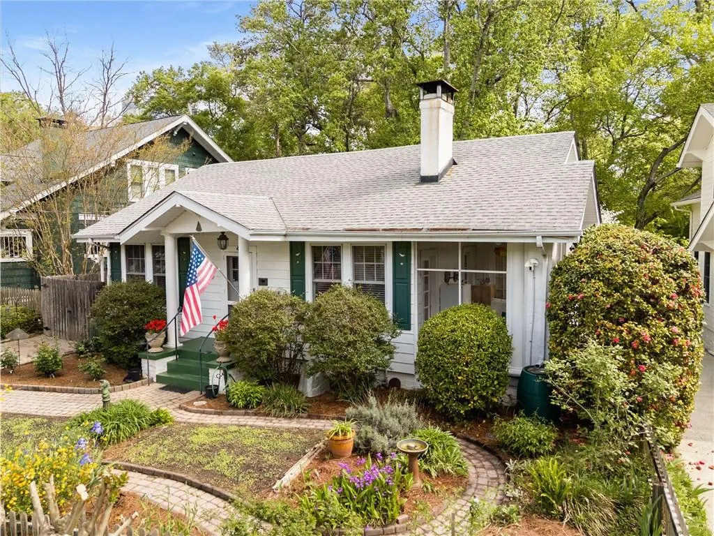 4 Arc Way Ne, Atlanta, Georgia 30305, 2 Bedrooms Bedrooms, ,2 BathroomsBathrooms,Residential,Sold,4 Arc Way Ne,7558221