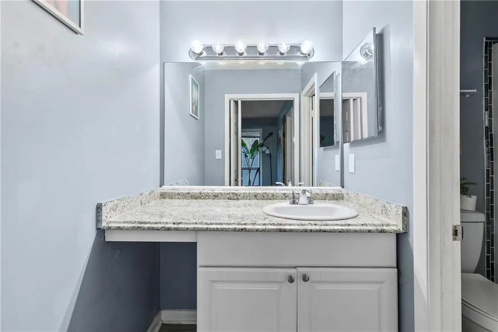 8740 Roswell Road Unit 10b, Atlanta, Georgia 30350, 3 Bedrooms Bedrooms, ,2 BathroomsBathrooms,Residential,For Sale,8740 Roswell Road Unit 10b,7702942