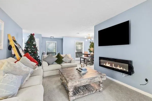 8740 Roswell Road Unit 10b, Atlanta, Georgia 30350, 3 Bedrooms Bedrooms, ,2 BathroomsBathrooms,Residential,For Sale,8740 Roswell Road Unit 10b,7702942
