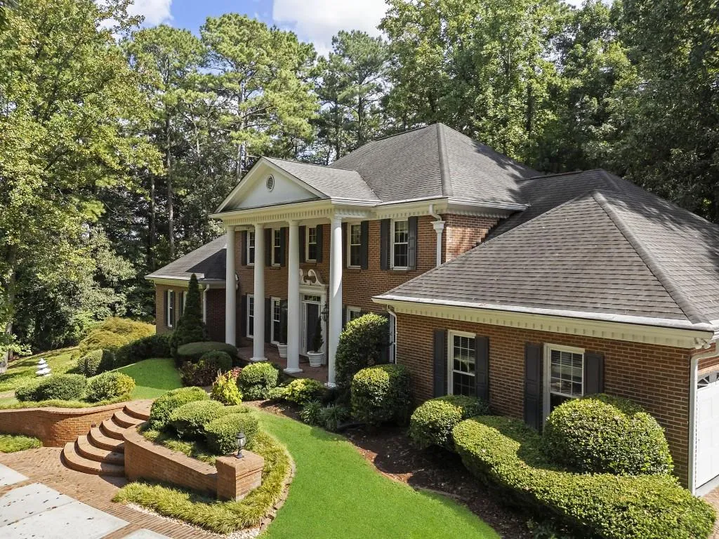 1120 Heards Ferry Road Nw, Sandy Springs, Georgia 30328, 5 Bedrooms Bedrooms, ,5 BathroomsBathrooms,Residential,For Sale,1120 Heards Ferry Road Nw,7627905