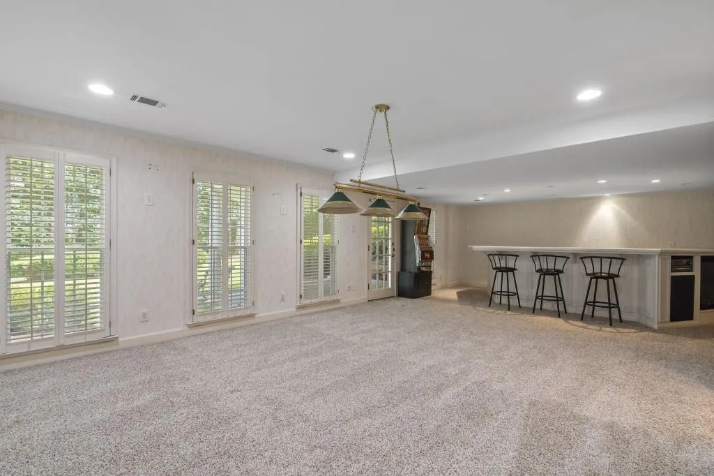 1120 Heards Ferry Road Nw, Sandy Springs, Georgia 30328, 5 Bedrooms Bedrooms, ,5 BathroomsBathrooms,Residential,For Sale,1120 Heards Ferry Road Nw,7627905