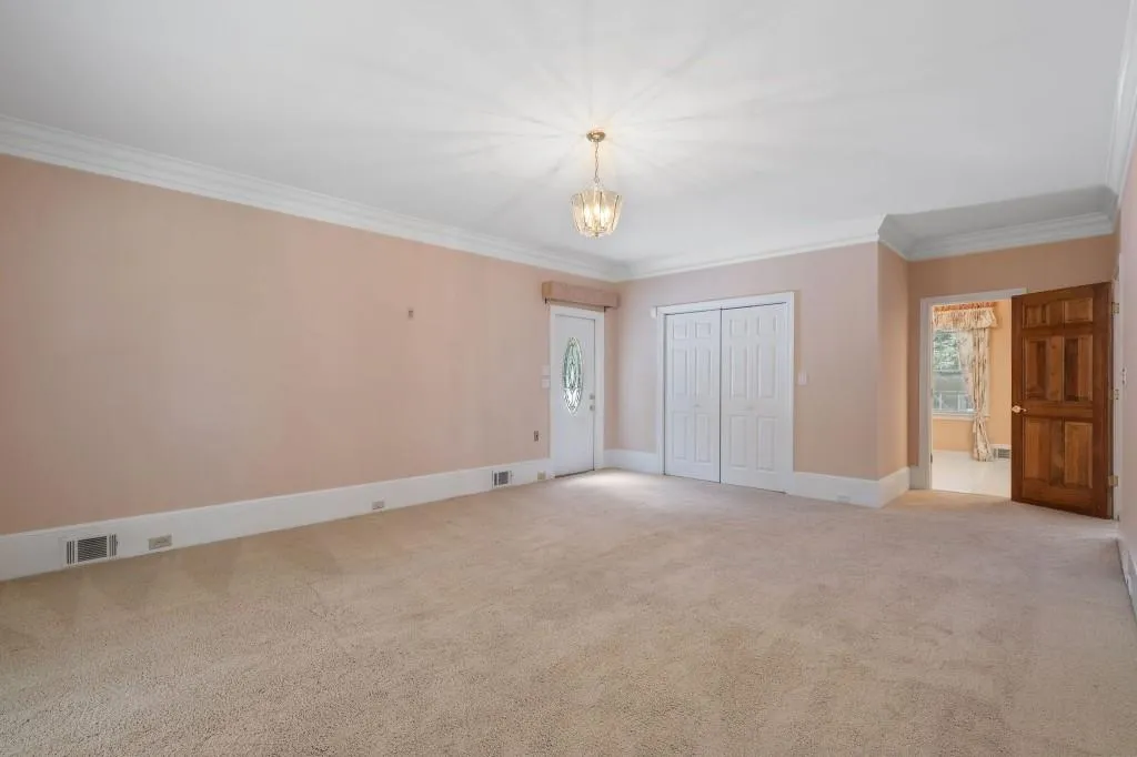 1120 Heards Ferry Road Nw, Sandy Springs, Georgia 30328, 5 Bedrooms Bedrooms, ,5 BathroomsBathrooms,Residential,For Sale,1120 Heards Ferry Road Nw,7627905