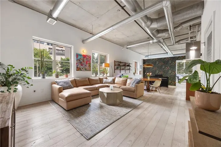 206 11th Street Ne Unit 402, Atlanta, Georgia 30309