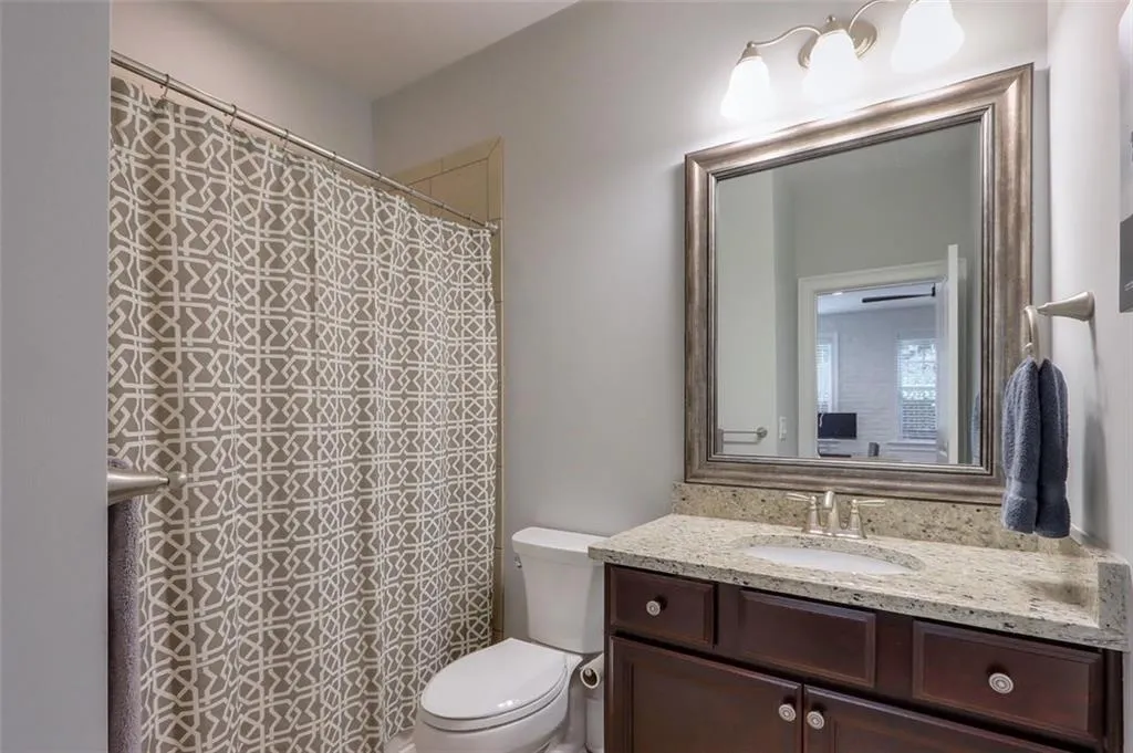 451 Alderwood Street, Sandy Springs, Georgia 30328, 3 Bedrooms Bedrooms, ,3 BathroomsBathrooms,Residential,Sold,451 Alderwood Street,6785094