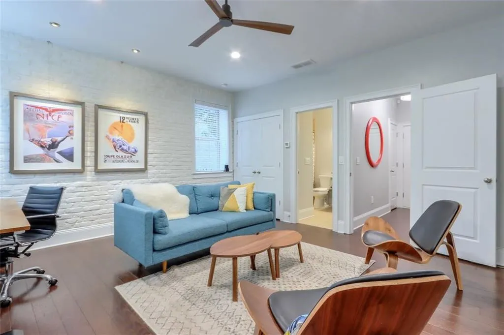 451 Alderwood Street, Sandy Springs, Georgia 30328, 3 Bedrooms Bedrooms, ,3 BathroomsBathrooms,Residential,Sold,451 Alderwood Street,6785094