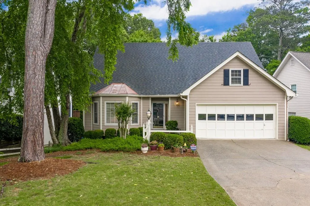 7370 Talbot Colony, Sandy Springs, Georgia 30328, 3 Bedrooms Bedrooms, ,2 BathroomsBathrooms,Residential,Sold,7370 Talbot Colony,6730277
