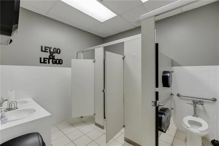 1170