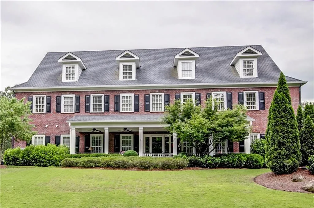 4150 Valley Creek Drive Se, Atlanta, Georgia 30339, 5 Bedrooms Bedrooms, ,6 BathroomsBathrooms,Residential,Sold,4150 Valley Creek Drive Se,5798704