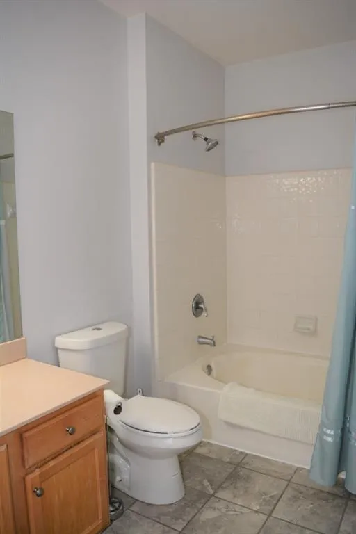 5641 Roswell Road Unit 207, Atlanta, Georgia 30342, 1 Bedroom Bedrooms, ,1 BathroomBathrooms,Residential,Sold,5641 Roswell Road Unit 207,6769639