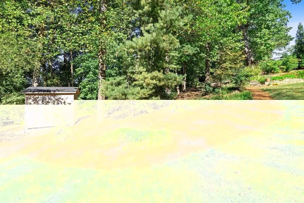 7040 Hunters Branch Drive, Sandy Springs, Georgia 30328, 4 Bedrooms Bedrooms, ,3 BathroomsBathrooms,Residential,Sold,7040 Hunters Branch Drive,6631808