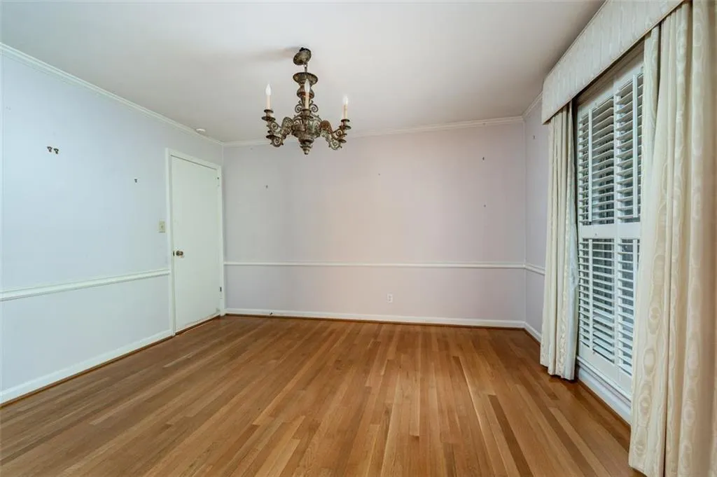 335 Franklin Road, Sandy Springs, Georgia 30342, 4 Bedrooms Bedrooms, ,3 BathroomsBathrooms,Residential,Sold,335 Franklin Road,7078041