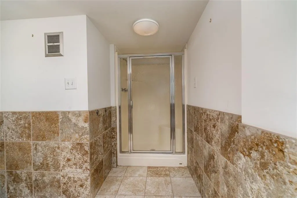 335 Franklin Road, Sandy Springs, Georgia 30342, 4 Bedrooms Bedrooms, ,3 BathroomsBathrooms,Residential,Sold,335 Franklin Road,7078041