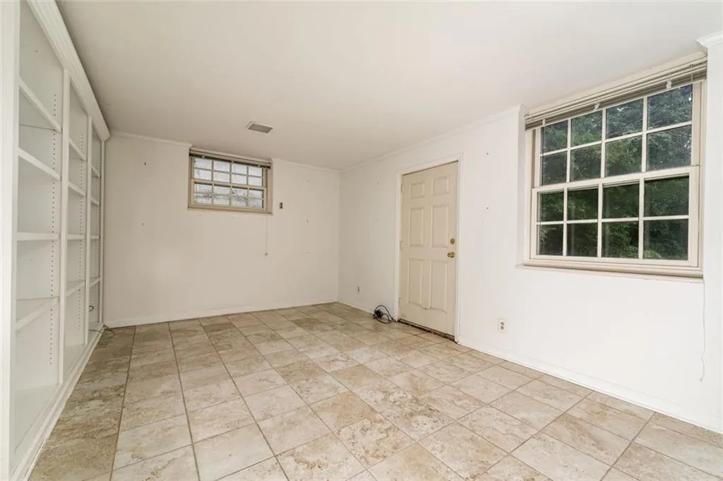 335 Franklin Road, Sandy Springs, Georgia 30342, 4 Bedrooms Bedrooms, ,3 BathroomsBathrooms,Residential,Sold,335 Franklin Road,7078041