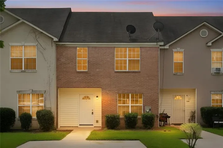 366 N Beach Court, Riverdale, Georgia 30274