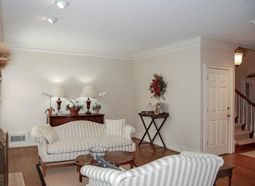5646 River Oaks Place Unit B8, Sandy Springs, Georgia 30327, 5 Bedrooms Bedrooms, ,3 BathroomsBathrooms,Residential,Sold,5646 River Oaks Place Unit B8,6507349