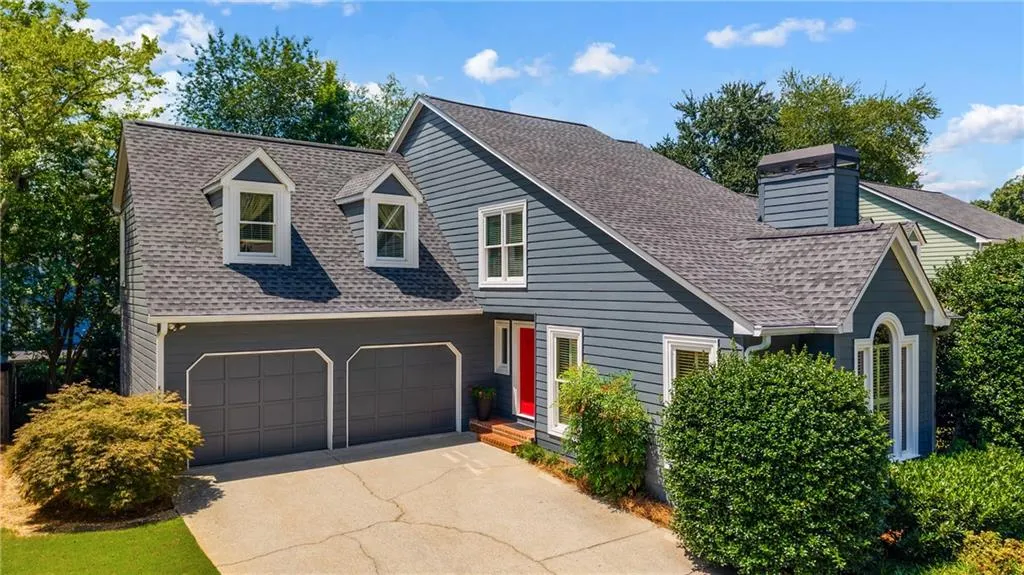 1129 Club Trace Ne, Brookhaven, Georgia 30319, 2 Bedrooms Bedrooms, ,2 BathroomsBathrooms,Residential,For Sale,1129 Club Trace Ne,7616704