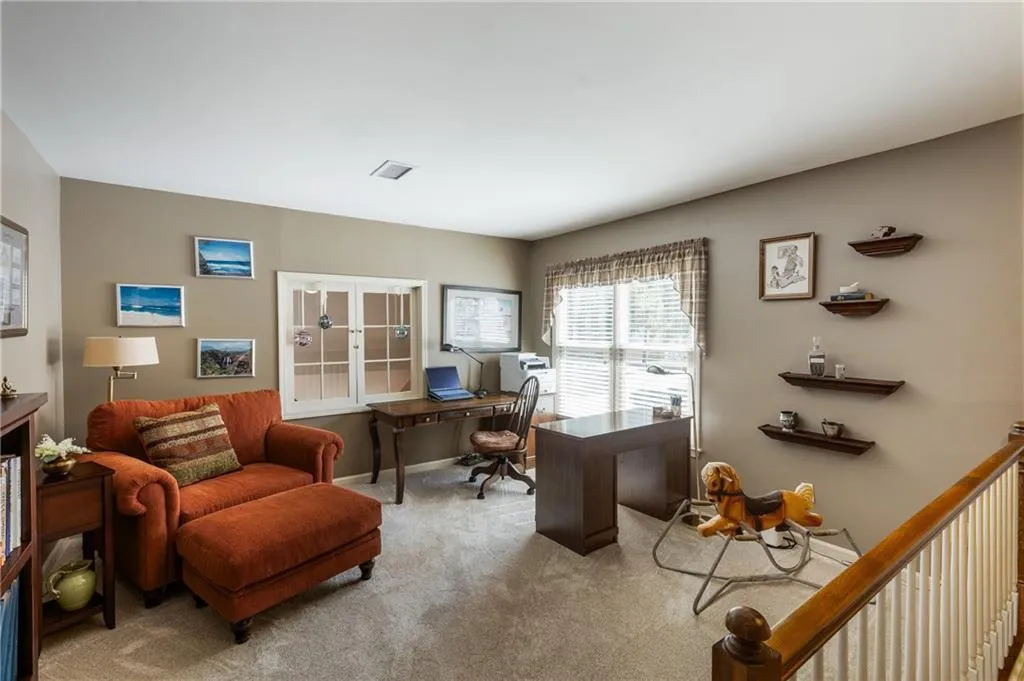1129 Club Trace Ne, Brookhaven, Georgia 30319, 2 Bedrooms Bedrooms, ,2 BathroomsBathrooms,Residential,For Sale,1129 Club Trace Ne,7616704