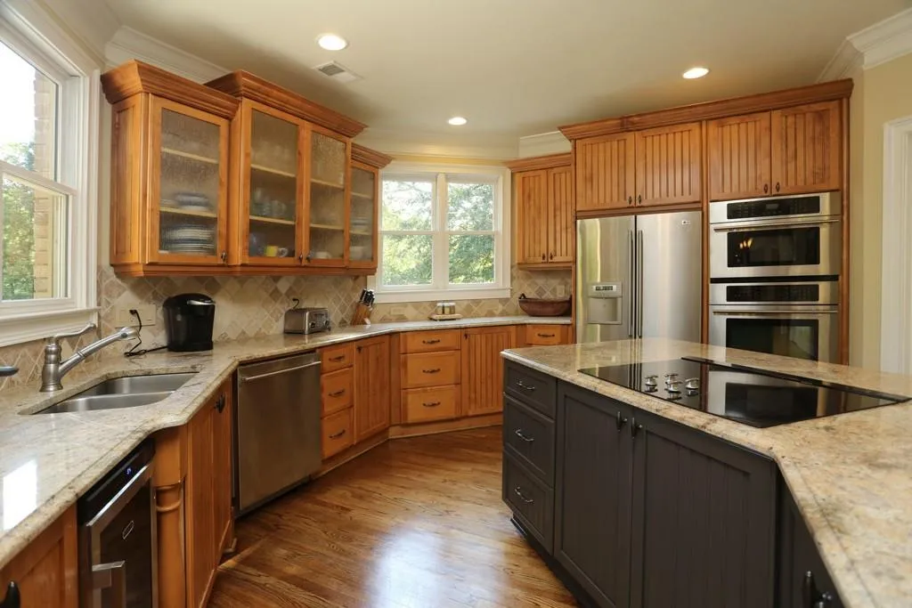 3900 Spalding Drive, Sandy Springs, Georgia 30350, 5 Bedrooms Bedrooms, ,4 BathroomsBathrooms,Residential,Sold,3900 Spalding Drive,5592642