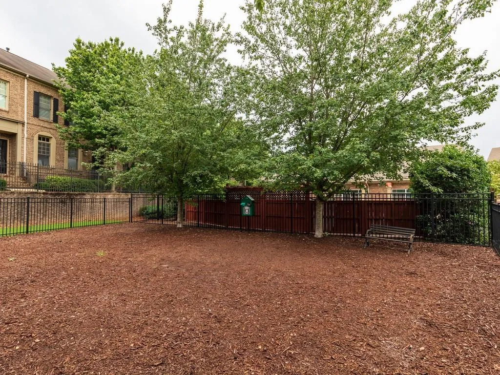 825 Northam Lane, Atlanta, Georgia 30342, 3 Bedrooms Bedrooms, ,3 BathroomsBathrooms,Residential,Sold,825 Northam Lane,6760142