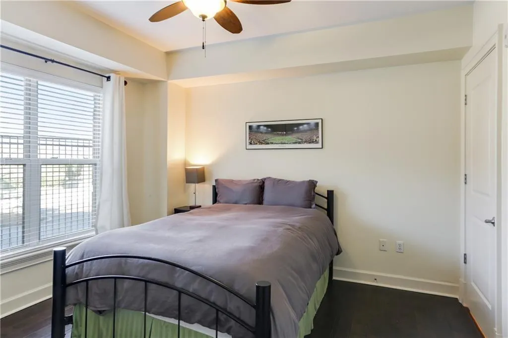 200 River Vista Drive Unit 116, Atlanta, Georgia 30339, 2 Bedrooms Bedrooms, ,2 BathroomsBathrooms,Residential,Sold,200 River Vista Drive Unit 116,6525181