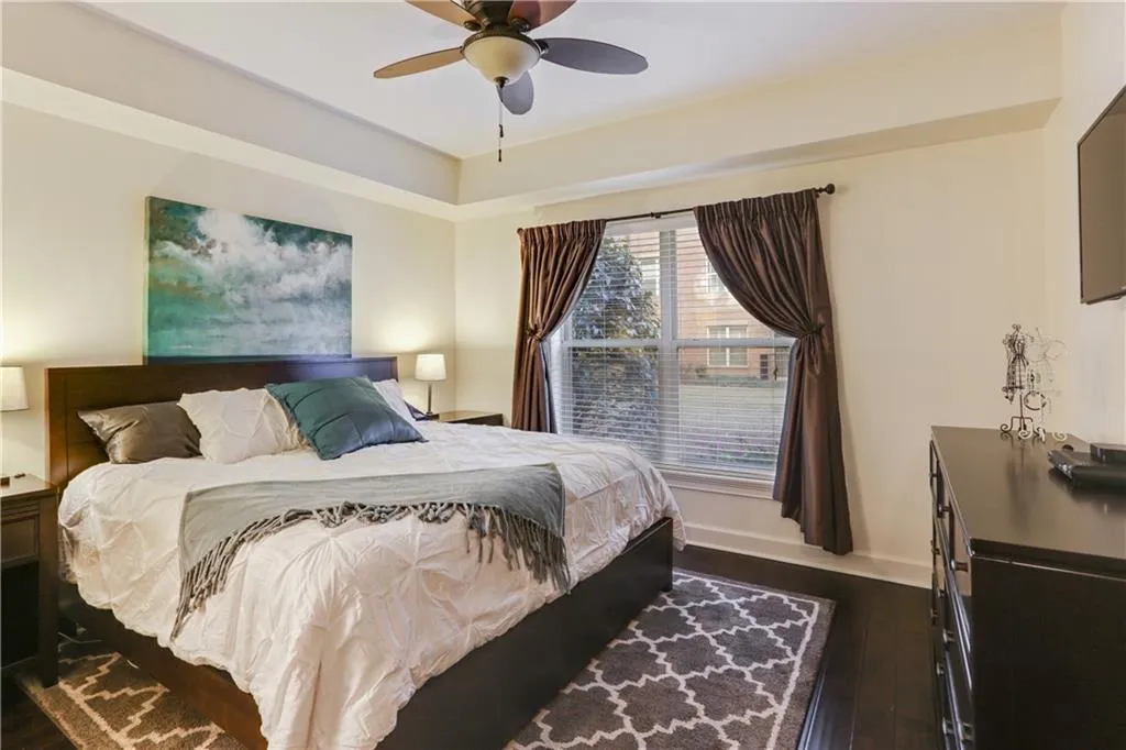 200 River Vista Drive Unit 116, Atlanta, Georgia 30339, 2 Bedrooms Bedrooms, ,2 BathroomsBathrooms,Residential,Sold,200 River Vista Drive Unit 116,6525181