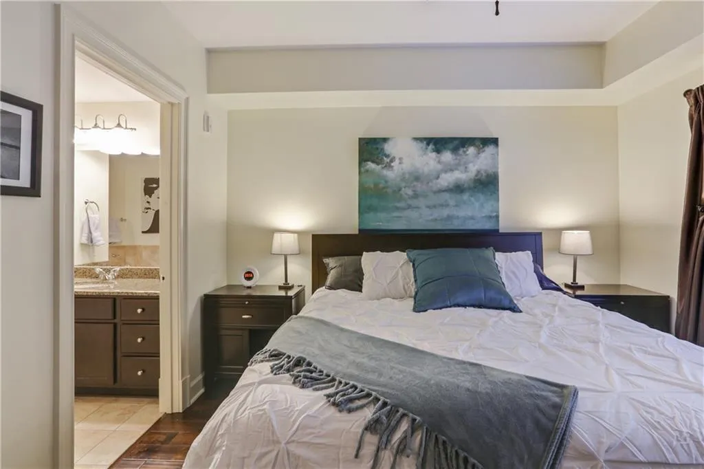 200 River Vista Drive Unit 116, Atlanta, Georgia 30339, 2 Bedrooms Bedrooms, ,2 BathroomsBathrooms,Residential,Sold,200 River Vista Drive Unit 116,6525181