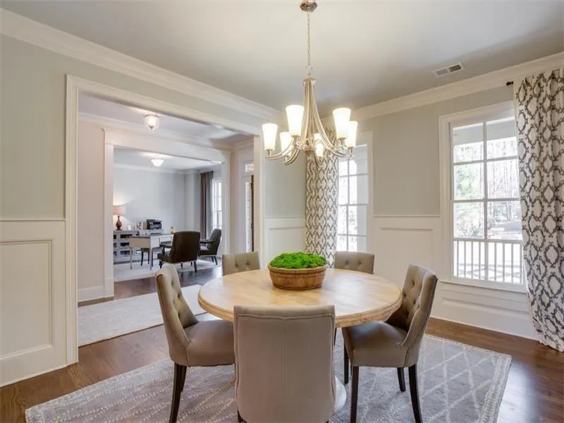 35 Spalding Court, Sandy Springs, Georgia 30350, 4 Bedrooms Bedrooms, ,3 BathroomsBathrooms,Residential,Sold,35 Spalding Court,5802863