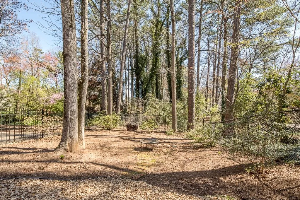 105 Catina Court, Sandy Springs, Georgia 30328, 5 Bedrooms Bedrooms, ,3 BathroomsBathrooms,Residential,Sold,105 Catina Court,5981164