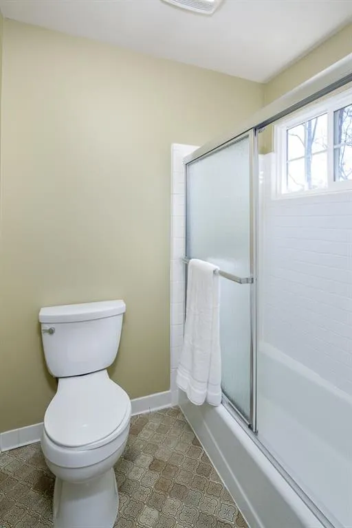 105 Catina Court, Sandy Springs, Georgia 30328, 5 Bedrooms Bedrooms, ,3 BathroomsBathrooms,Residential,Sold,105 Catina Court,5981164