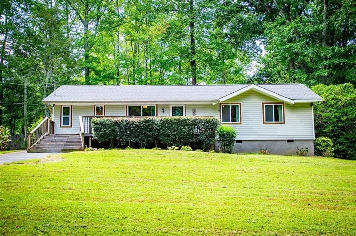 24 White Oak Drive, Carrollton, Georgia 30116
